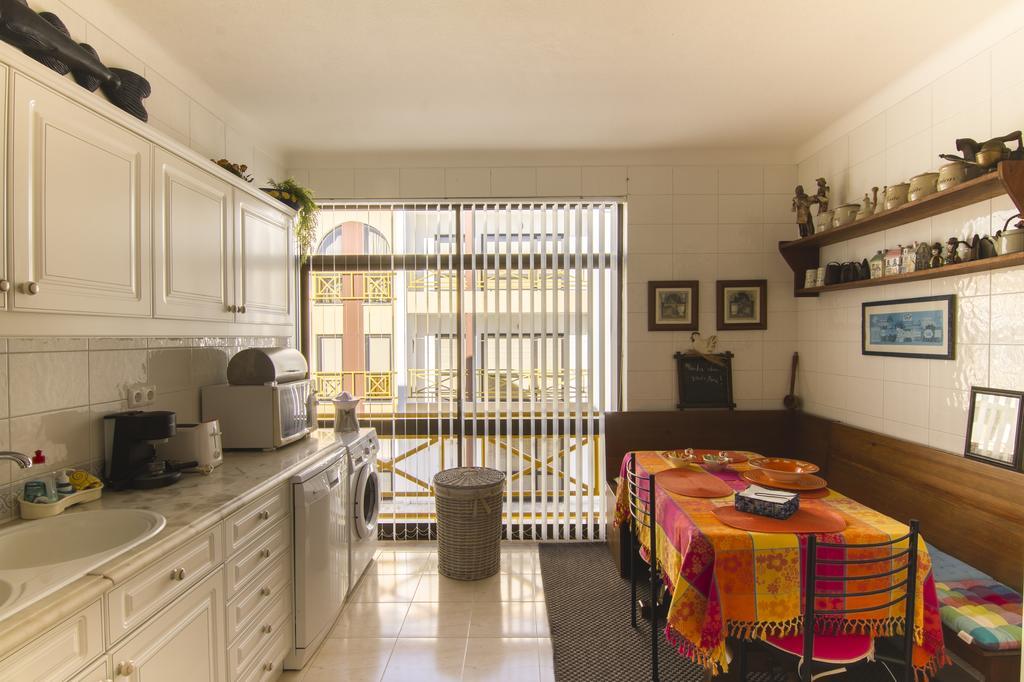 Apartmento Praia Da Dona Ana Lagos Rom bilde